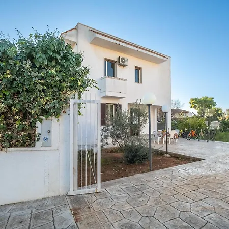 Torre Cesarea Villa