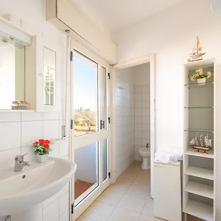 Вилла Torre Cesarea